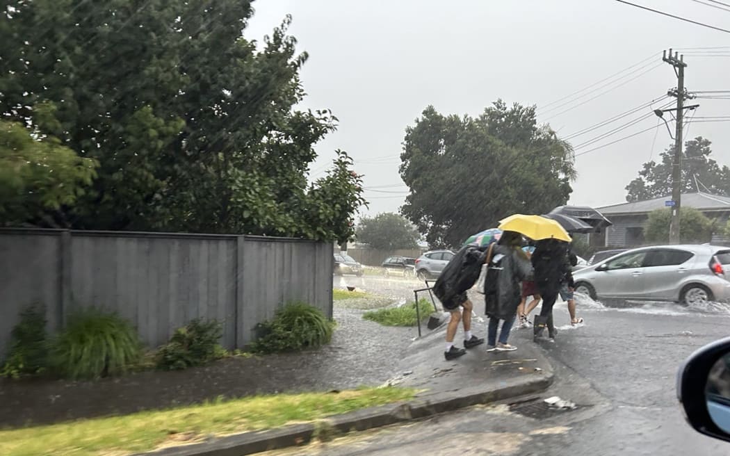 flooding in Auckland