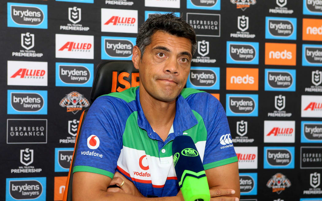 Stephen Kearney looking dejected at the post match press conference.
