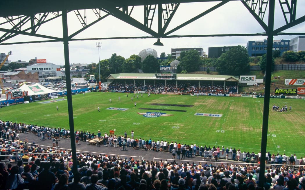 General view of Carlaw Park. ARL rugby league, Winfield Cup Pre-season rugby league match between Auckland and the Warriors in January 1995. © Copyright photo: Andrew Cornaga / www.photosport.nz