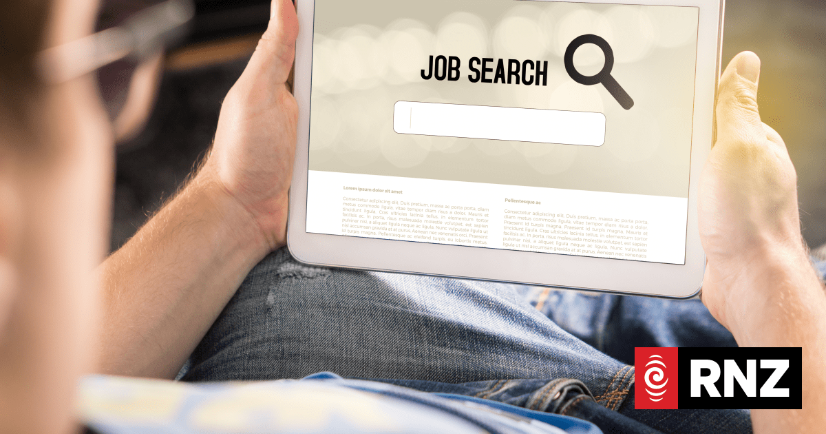 Job ads fall 3% in June, vacancy listings drop 21% on a year ago - Seek - Vimarsana News