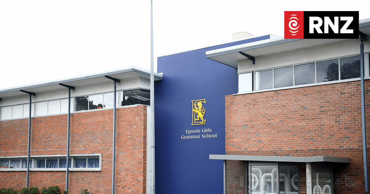 Student assaults two teachers at major Auckland girls' school - Vimarsana News
