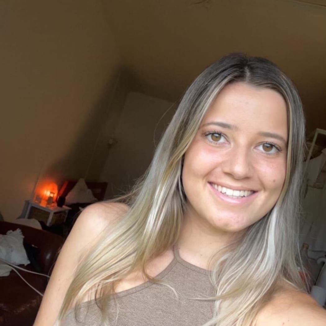 Police appeal for sightings of missing Auckland woman