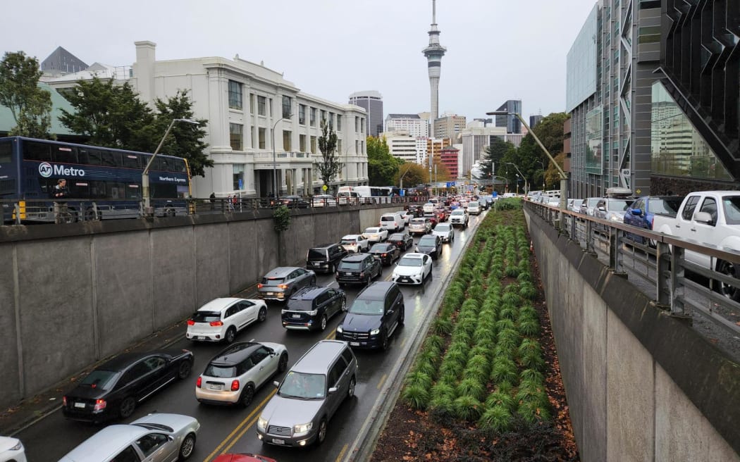 Auckland traffic - Figure 1