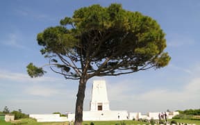 Christchurch City Council is to plant a tree descended from the Lone Pine at Gallipoli.