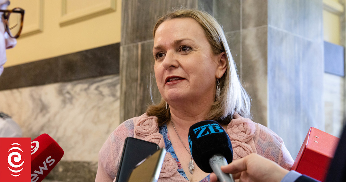 Rates of Māori stood down from school twice that of Pākeha students