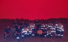 Kiwi firefighters helping out in Canada