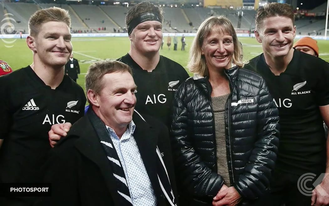 Barrett brothers to the fore as All Blacks look to neuter Lions