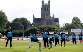 Jess Kerr of New Zealand warming up
in Worcester.