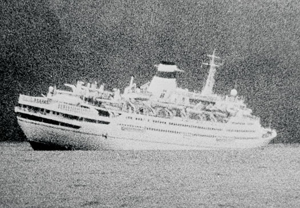 cruise ship sinking marlborough sounds