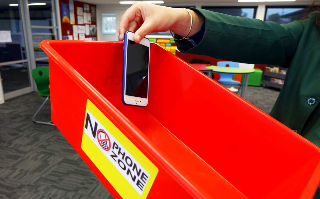 Insight: Should NZ Schools Ban Mobile Phones? | RNZ