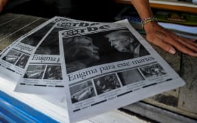 Newspapers being sold in Havana last November informing Cubans of the victory of Donald Trump as presidential candidate.