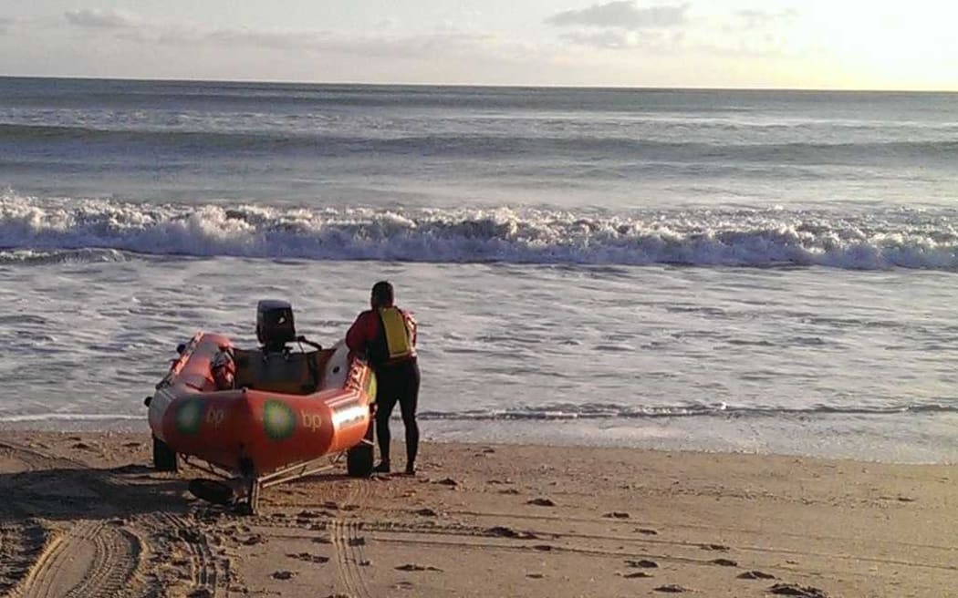 Surf Life Savers resuming the search this morning.