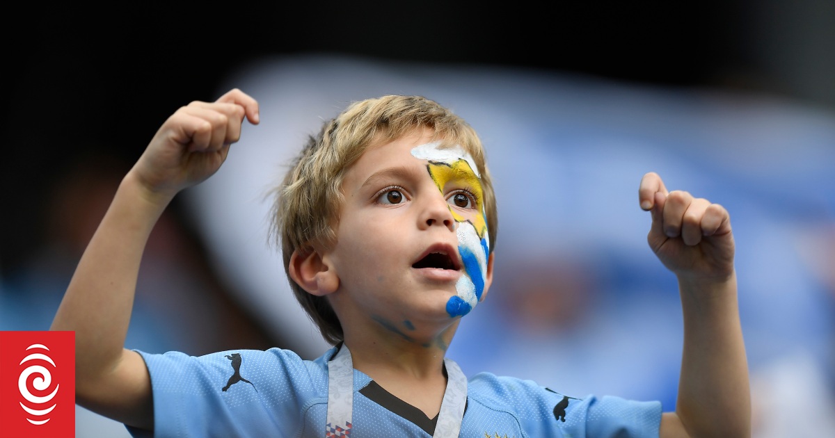 Stunned Uruguay beat Ghana but exit World Cup