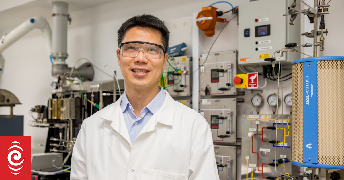 University researchers turning medical waste into fuel - Vimarsana News