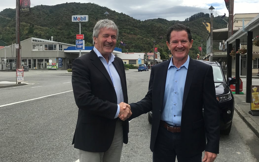 West Coast-Tasman MP and Rural Communities Minister Damien O’Connor with Tasman Mining managing director Mark Le Messurier in Reefton today.
