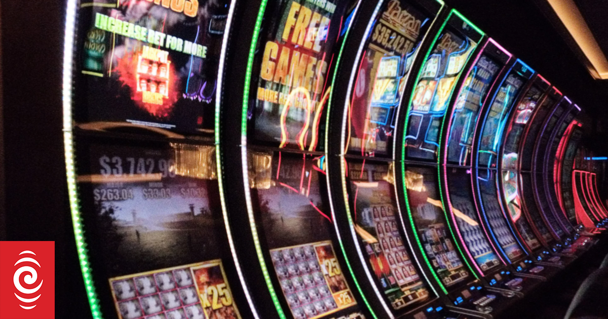Porirua council votes to ban new pokie machines - Vimarsana News