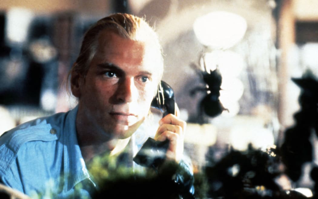 Arachnophobie Arachnophobia 1991 Real Frank Marshall Julian Sands. Collection Christophel © Hollywood Pictures / Amblin entertainment (Photo by Hollywood Pictures / Amblin ente / Collection ChristopheL via AFP)