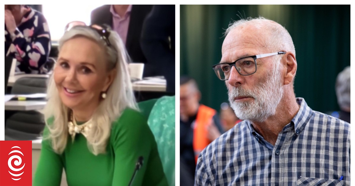 Auckland mayor forwards emails calling councillors 'dip shits' - Vimarsana News