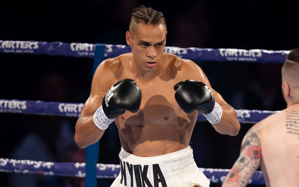 프로페셔널 파이트 2021의 데이비드 니카.