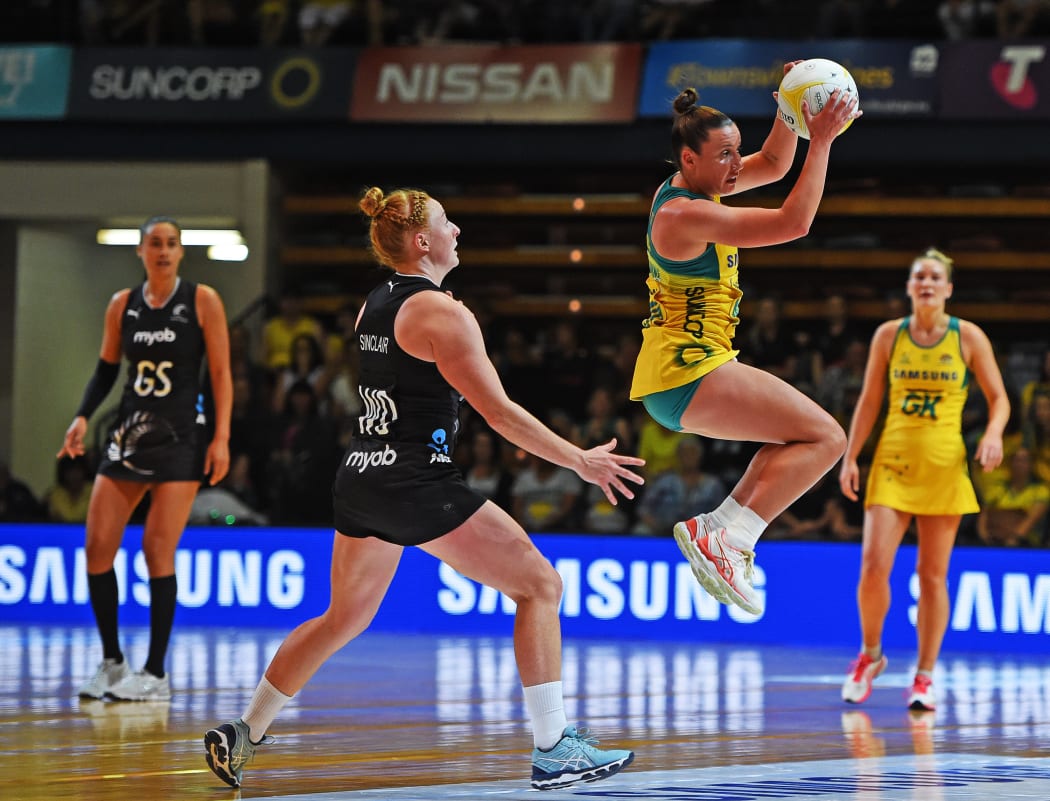 Silver Ferns welcome extra push from Australian midcourters