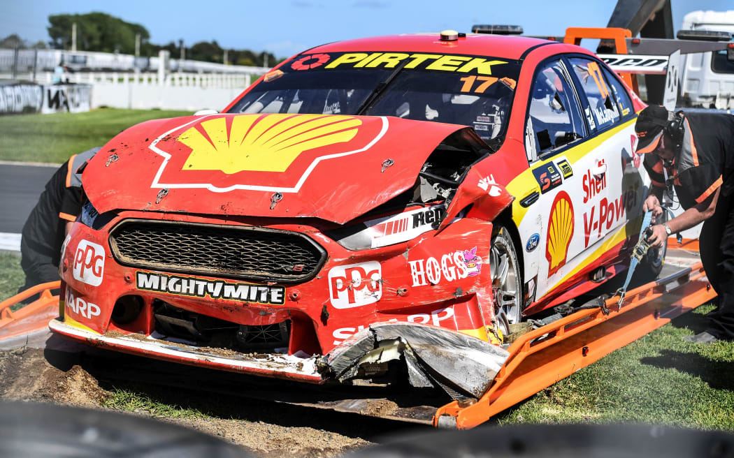 NZ Supercars driver Scott McLaughlin crashes during afternoon practice.