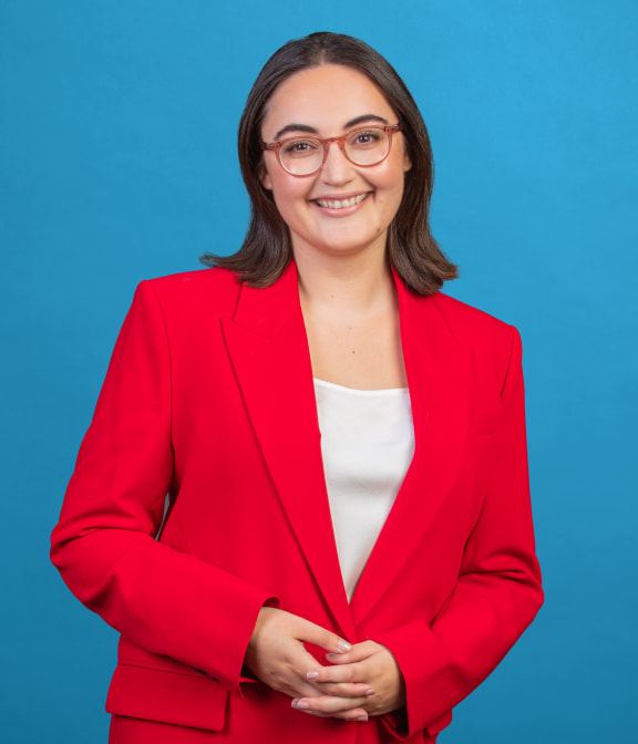 Lydia Lewis RNZ Pacific Presenter