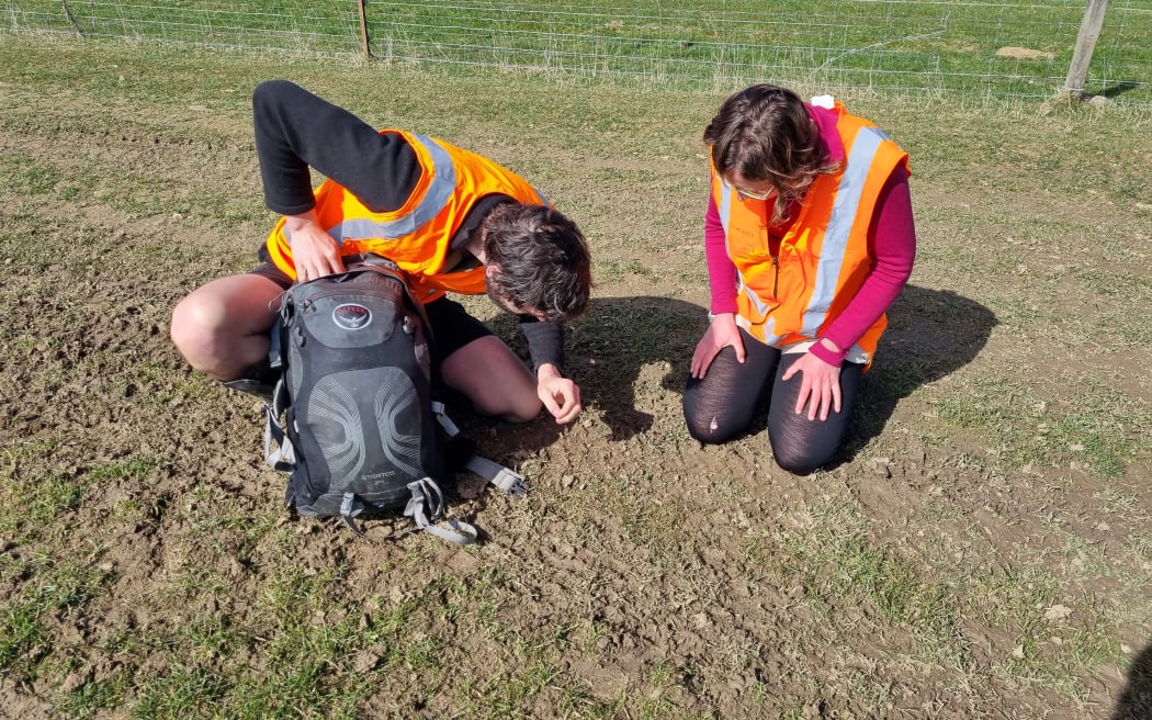 University of Otago geologist Marshall Palmer (left) who coordinated the weekend's search and University of Canterbury senior lecturer Dr Michele Bannister.