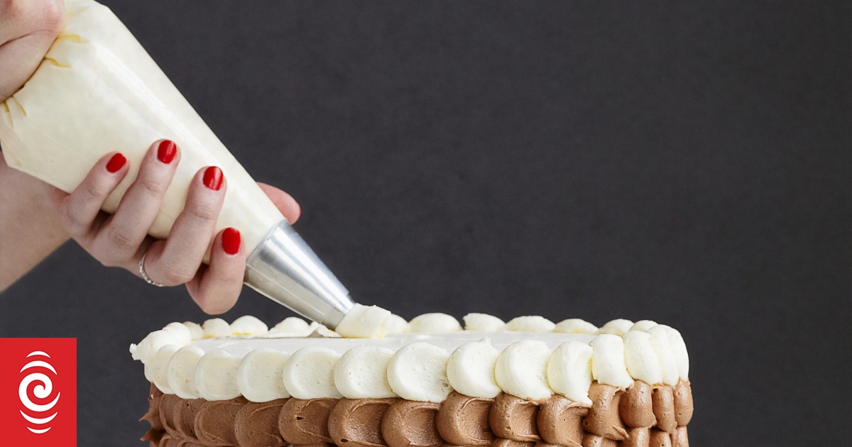 Auckland cake decorator sentenced for role in in corrupt council contract