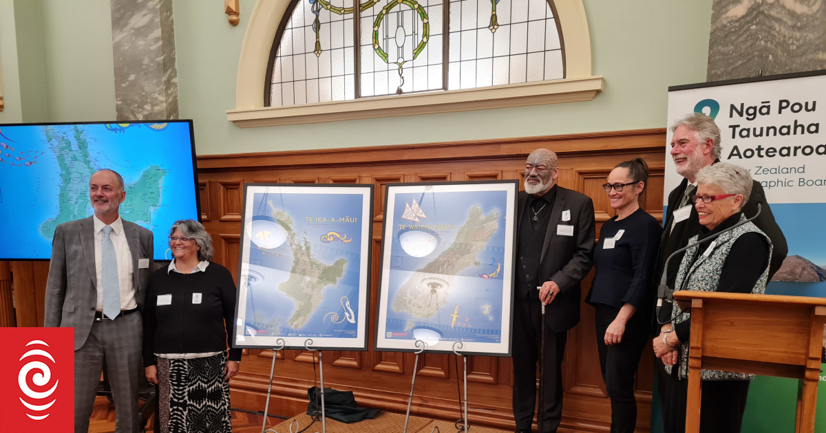 Photo of Māori and Moriori place names maps launched