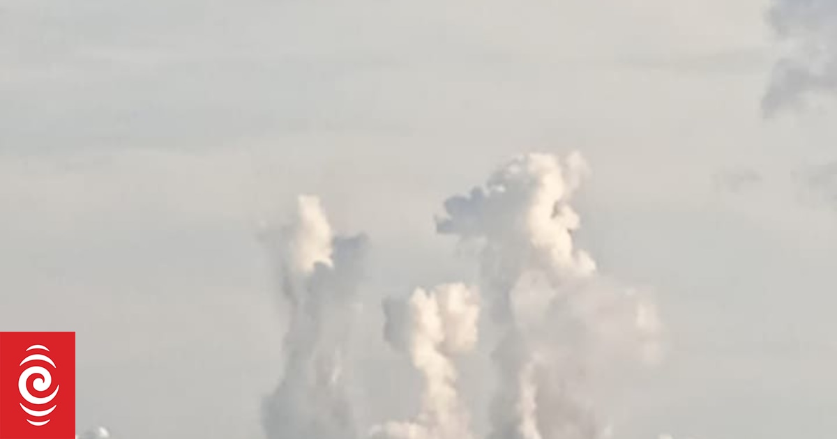 Underwater volcano in Vanuatu erupts