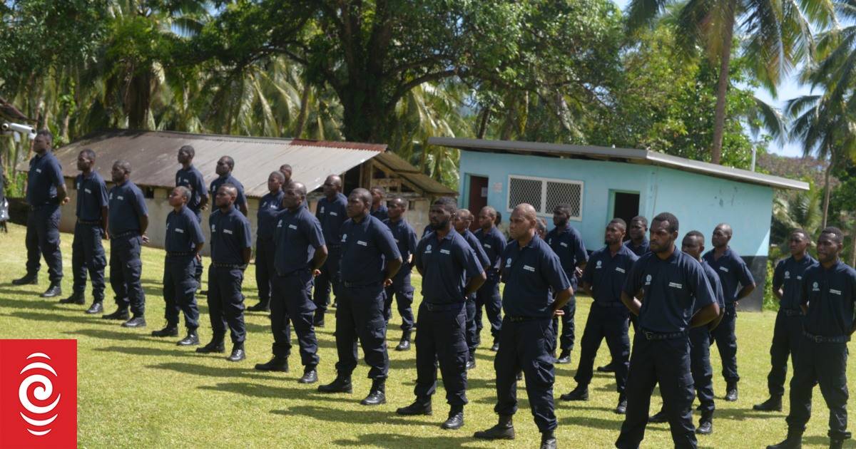 Villagers welcome community policing graduates - Vimarsana News