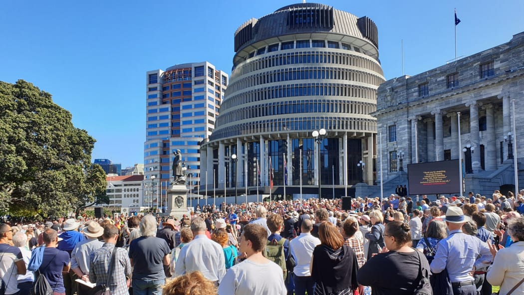 Crowds gather at Parliament to celebrate RNZ Concert.