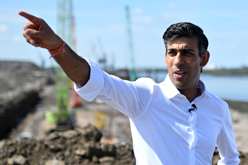 Rishi Sunak: L’ancien chancelier dirige le groupe pour remplacer Boris Johnson