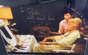 Kiwi makeup artist Glenis Daly with David Bowie.
