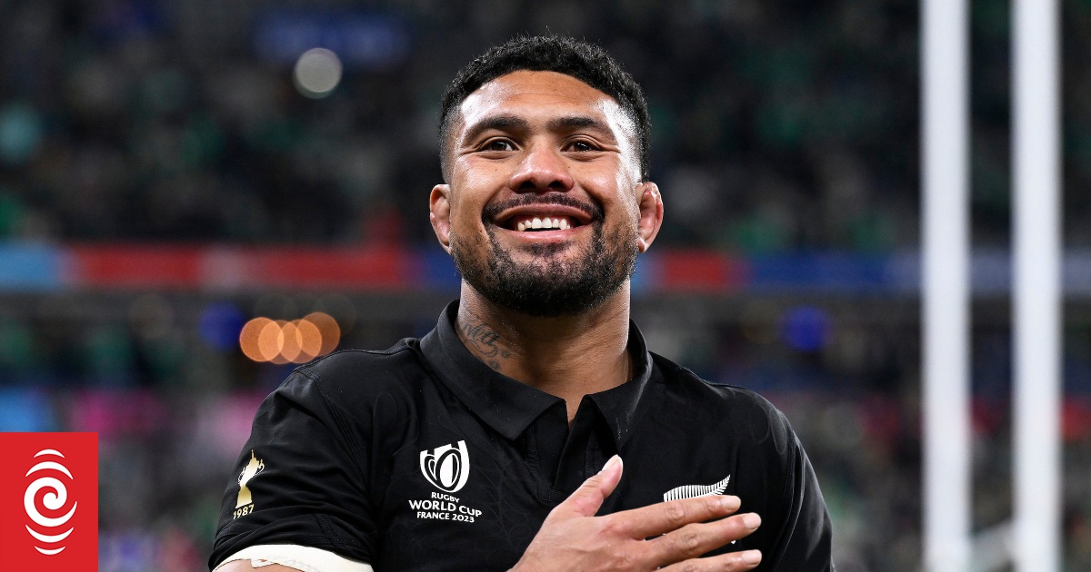 Ardie Savea claims top prize at New Zealand Rugby Awards - Vimarsana News