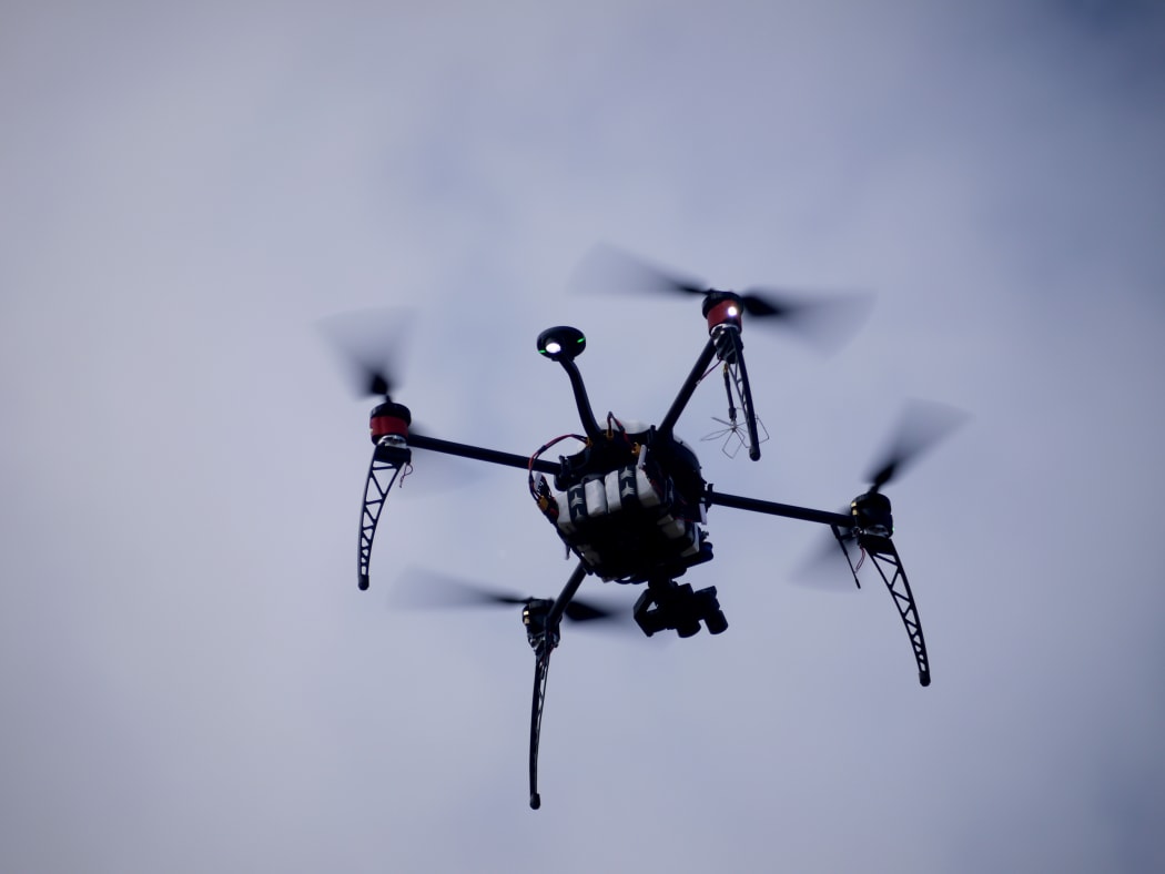 Aeronavics Drone with navigation lights