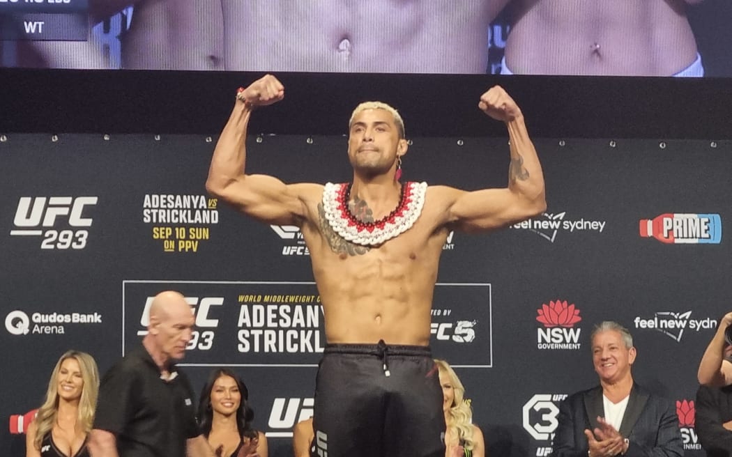 Carlos Ulberg UFC 293 in Sydney.