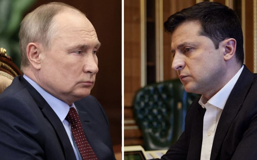 Zelensky, Putin promise victory in contrasting New Year speeches | RNZ News
