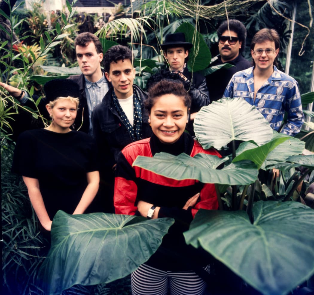 The Holidaymakers in Auckland, 1988 (L-R): Barbara Griffin, Andrew Clouston, Peter Marshall, Mara Finau, Stephen Jessup, Pati Umaga, and Richard Caigou