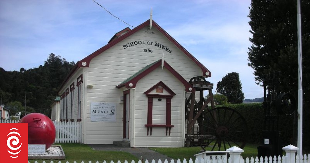 Museum stop Coromandel School of Mines and Historical Museum RNZ