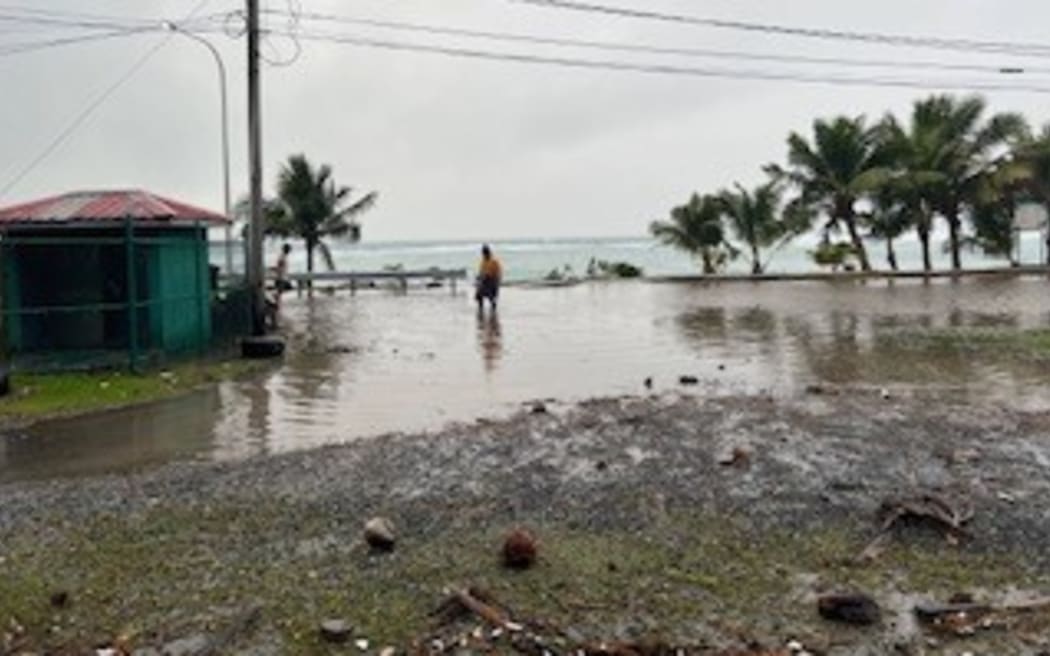 Amerikan Samoası'nda kötü hava koşulları nedeniyle olağanüstü hal ilan edildi.