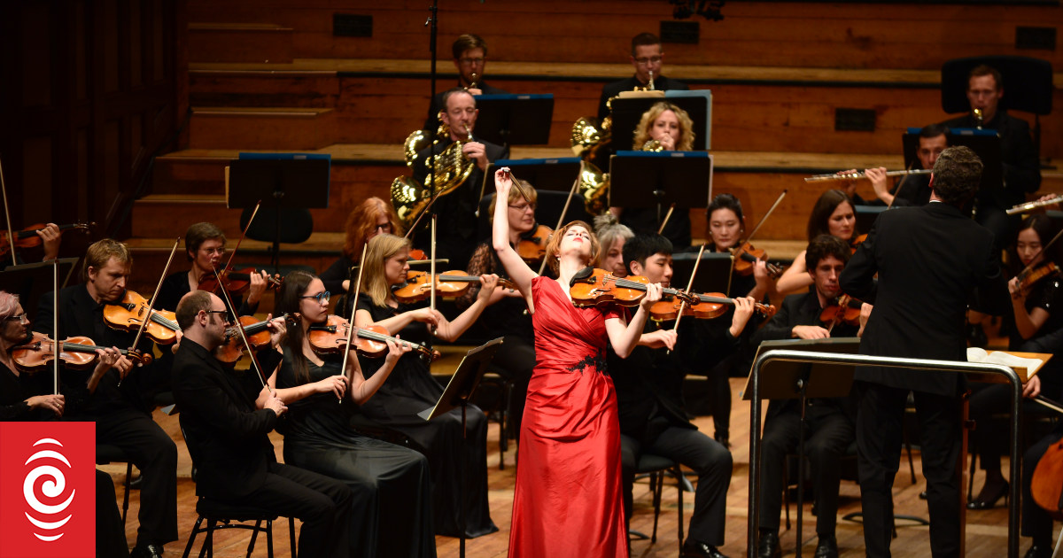 They’ve got the world on a string – Violinists face off for title