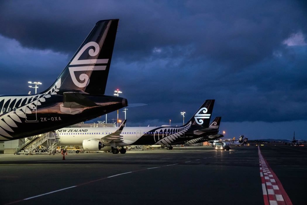 Consumer NZ to lodge complaint over Air NZ's refusal to refund all cancelled US flights | RNZ News