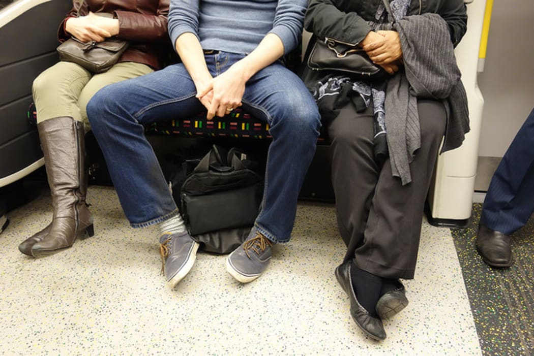 Madrid takes a stand on 'el manspreading' | RNZ News