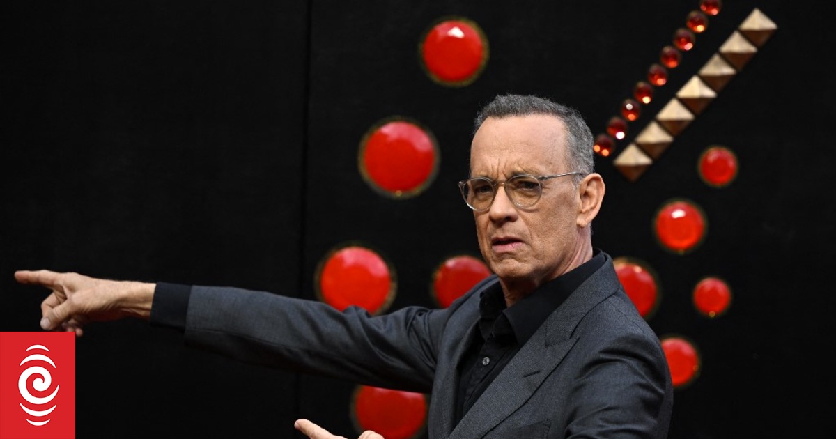 On eve of Oscars Tom Hanks roasted at Razzies for 'Elvis' role - Vimarsana News
