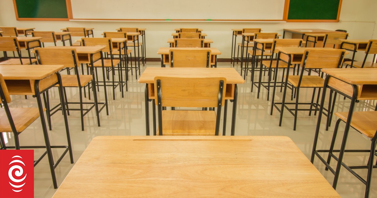 Teachers and Ministry of Education consider arbitration to end industrial action - Vimarsana News