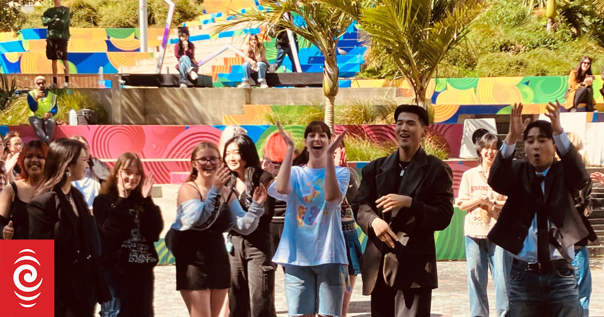 K-Pop dances its way across the globe - Vimarsana News