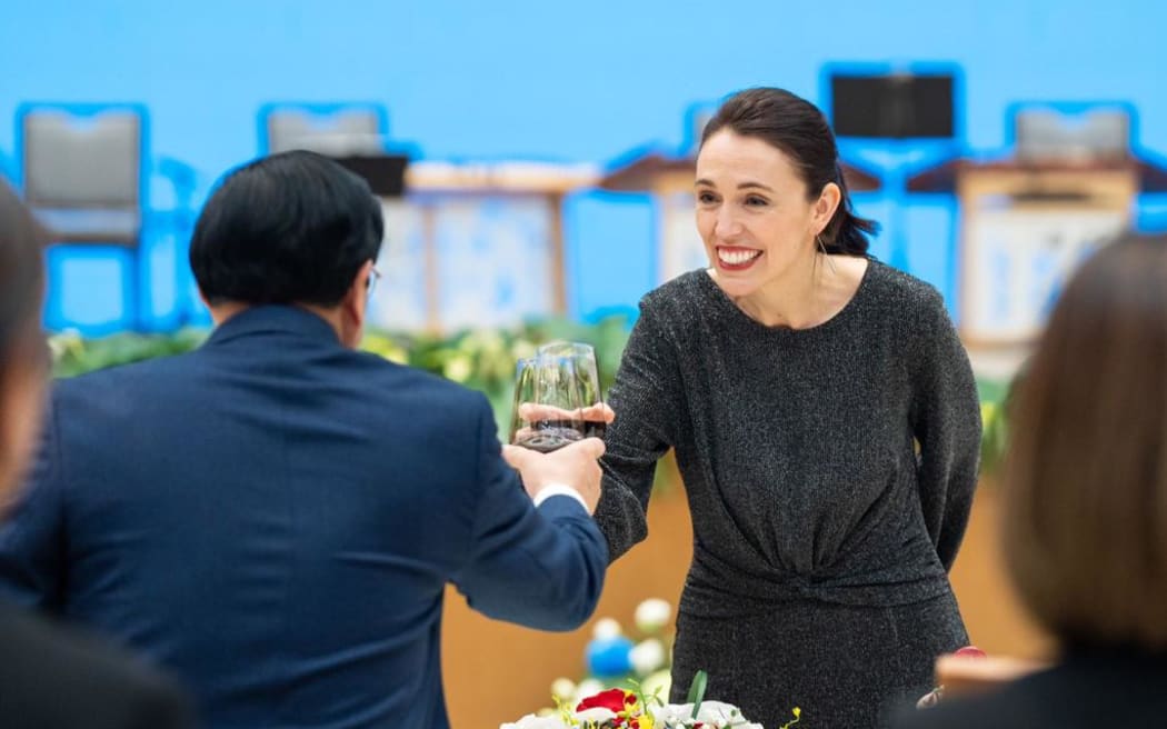Prime Minister Jacinda Ardern toasts Vietnamese PM Pham Minh Chinh at a state dinner in her honour at the start of her two day visit to rejuvenate the relationship.