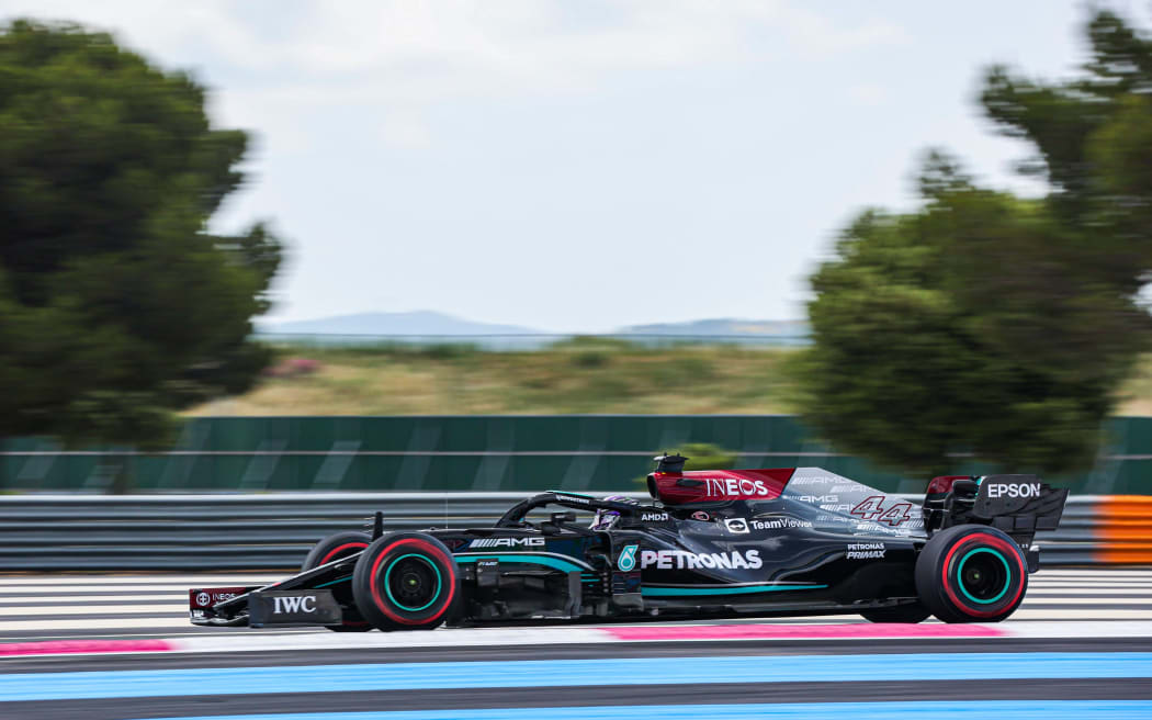 Lewis Hamilton al Gran Premio di Formula 1 di Francia 2021 sul circuito Paul Ricard di Le Castellet