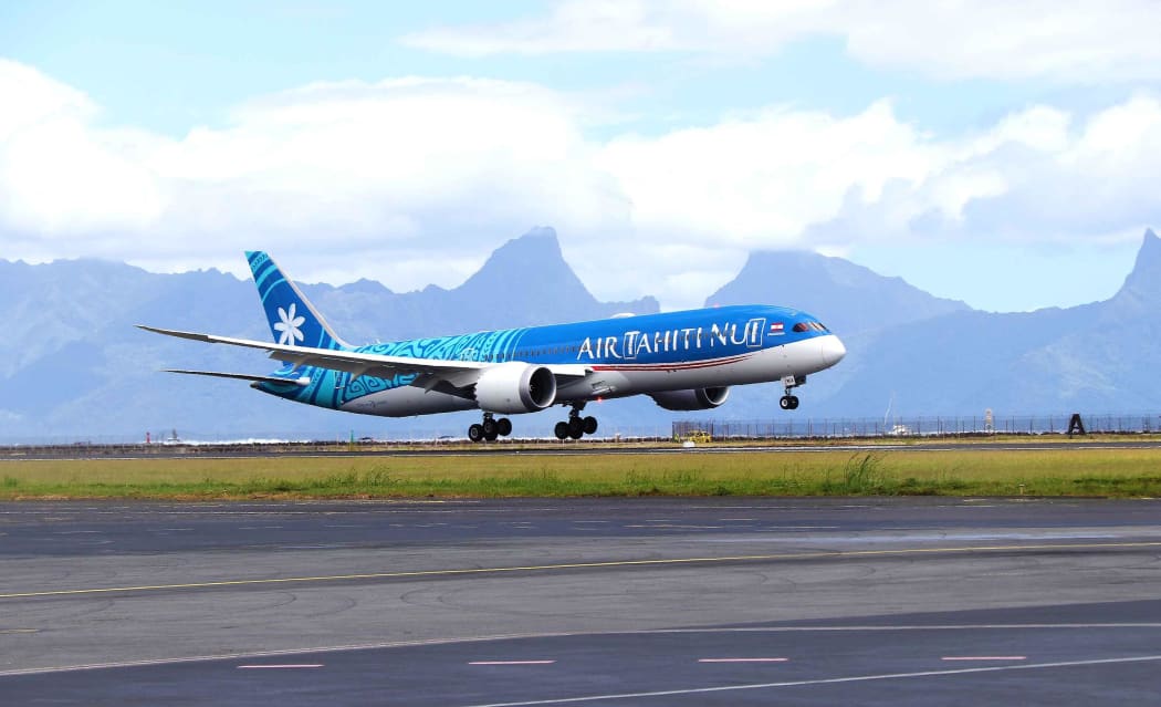 Air Tahiti Nui's new jet, a Boeing Dreamliner, in Tahiti